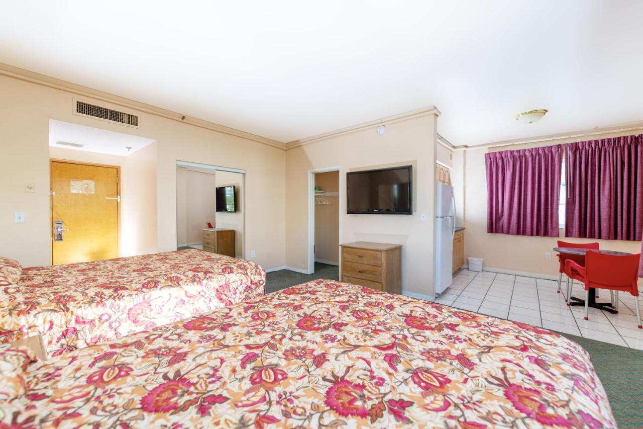 Ocean Beach Suites Miami Beach Exterior photo
